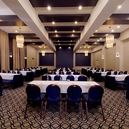 Hilton Mystic Ξενοδοχείο Εξωτερικό φωτογραφία