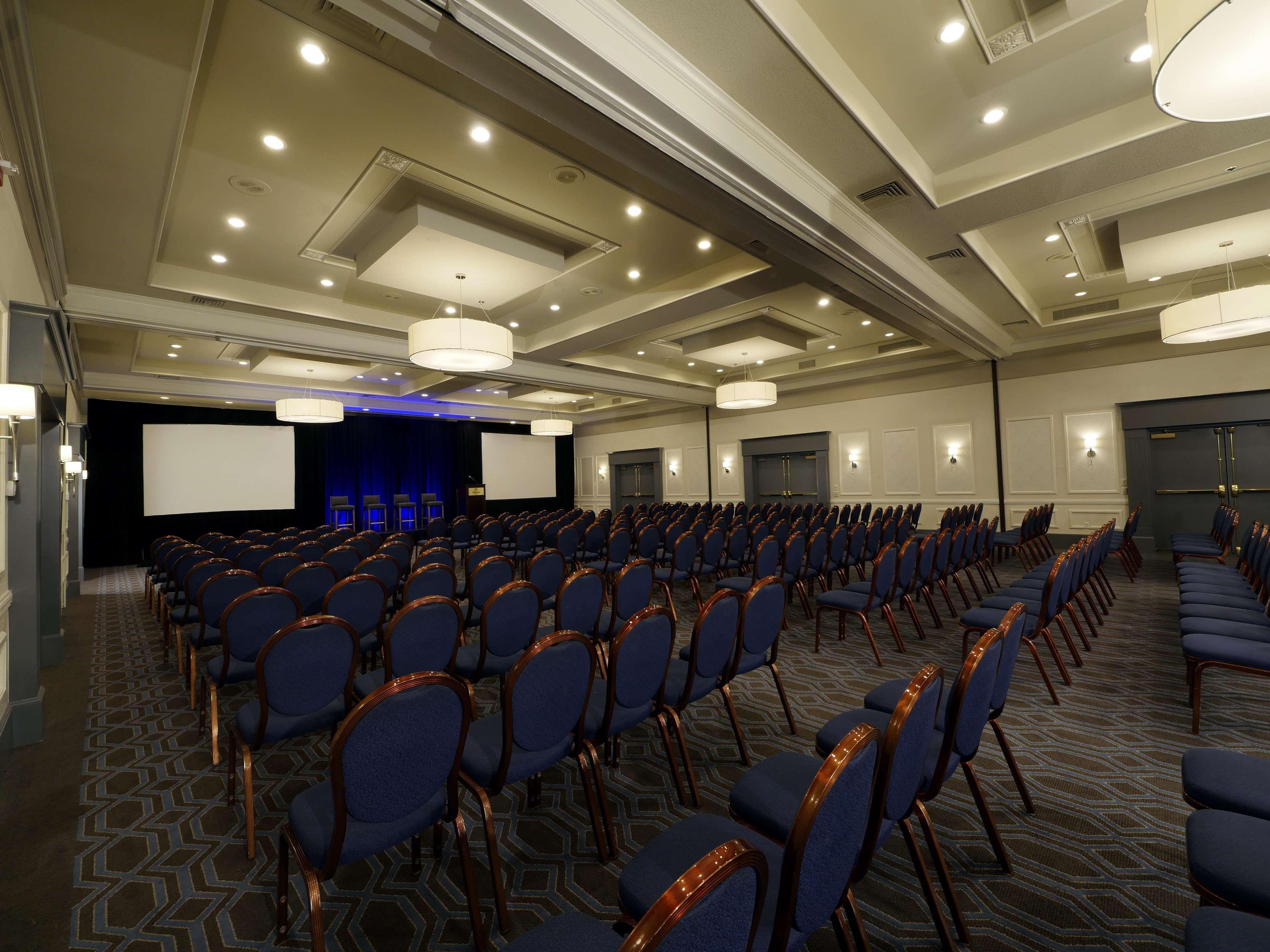 Hilton Mystic Ξενοδοχείο Εξωτερικό φωτογραφία